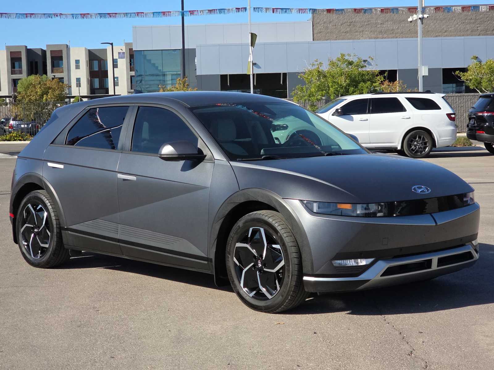 Thumbnail: 2023 Hyundai Ioniq 5 - 3