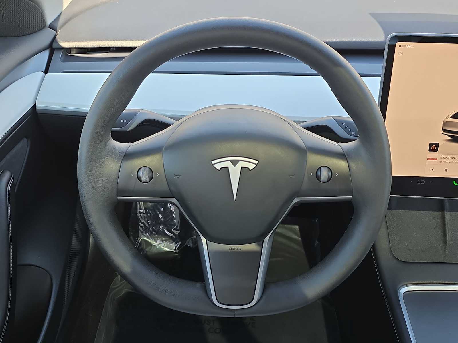 Thumbnail: 2023 Tesla Model 3 - 19