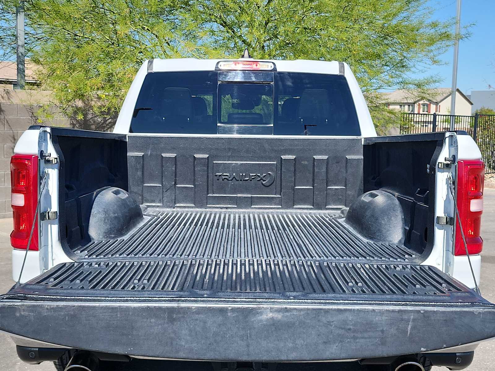 Thumbnail: 2025 RAM 1500 - 23