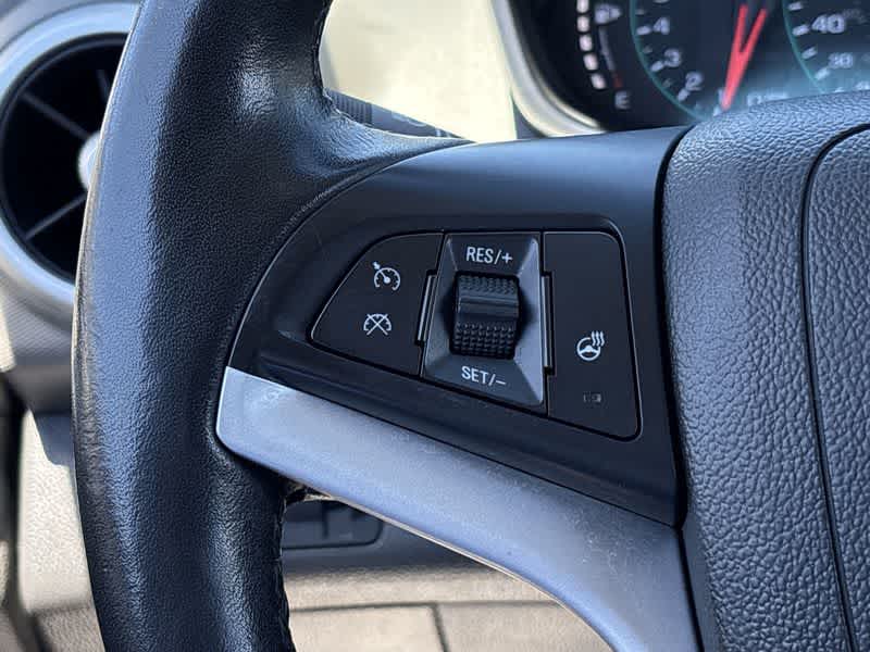 Thumbnail: 2018 Chevrolet Sonic - 28