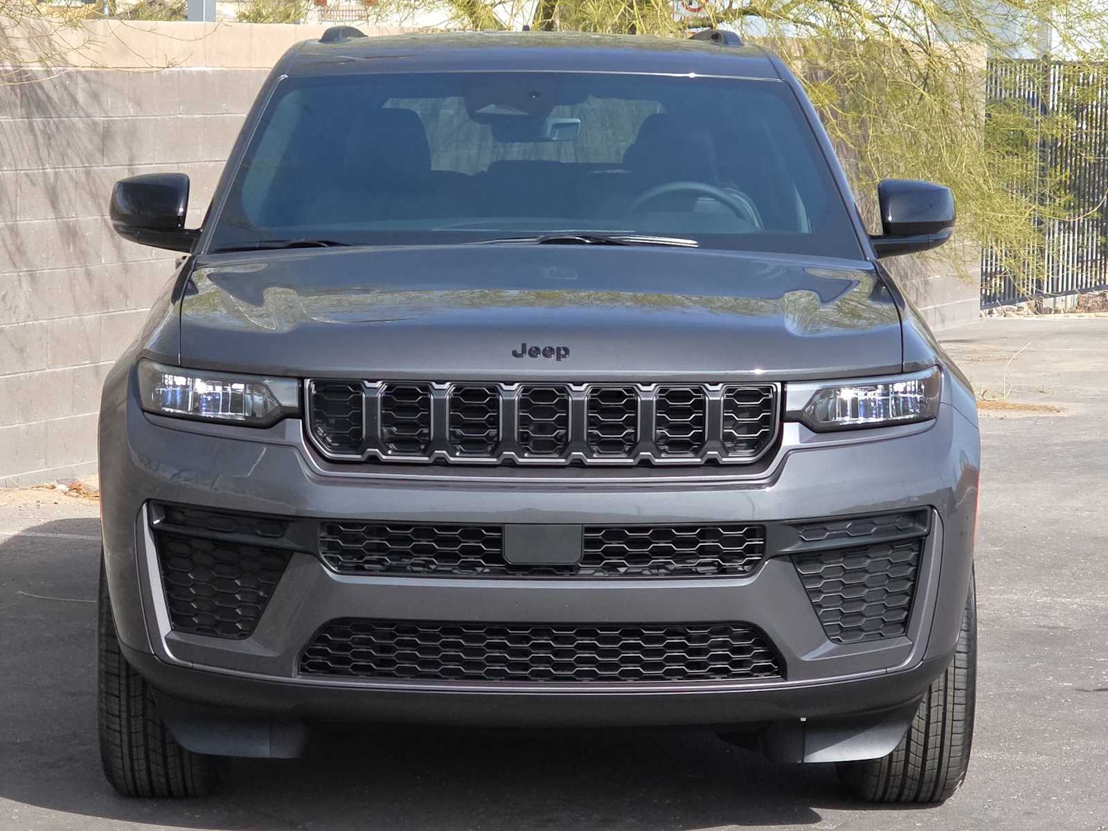 Thumbnail: 2026 Jeep Grand Cherokee - 3