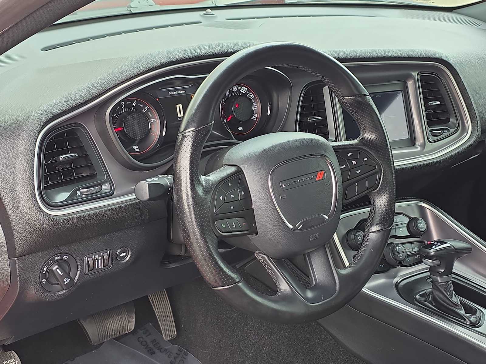 Thumbnail: 2022 Dodge Challenger - 2