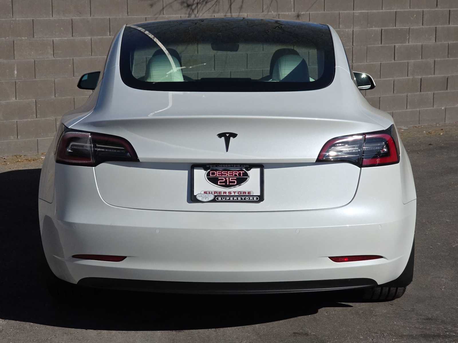 Thumbnail: 2022 Tesla Model 3 - 8