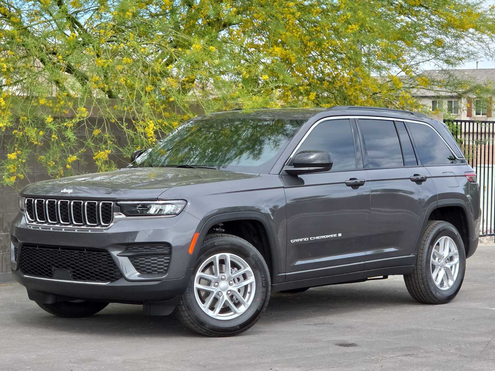 Thumbnail: 2026 Jeep Grand Cherokee - 30
