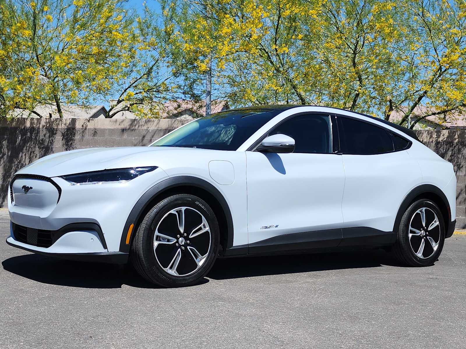 Thumbnail: 2021 Ford Mustang Mach-E - 5