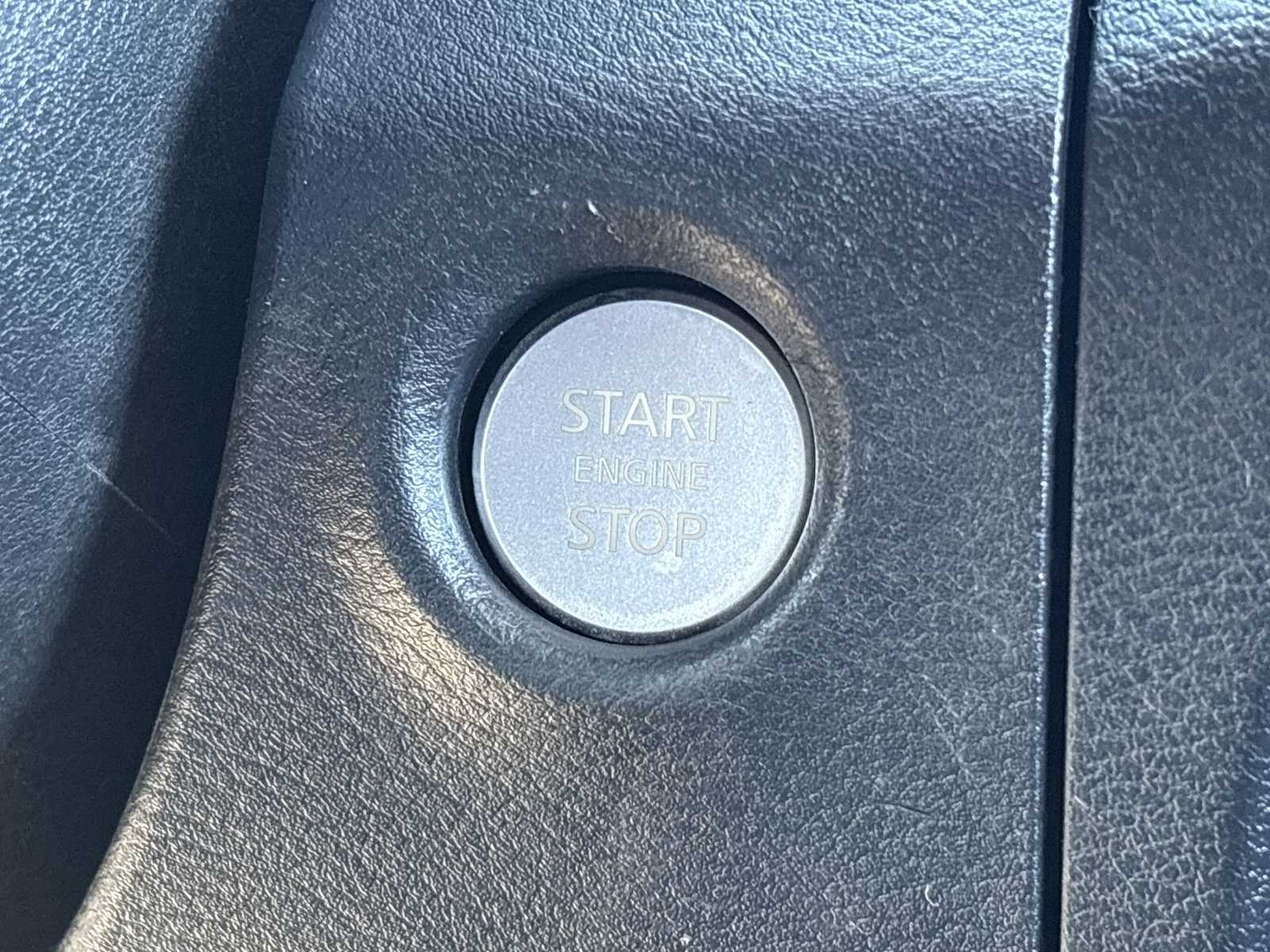 Thumbnail: 2022 Nissan Frontier - 20