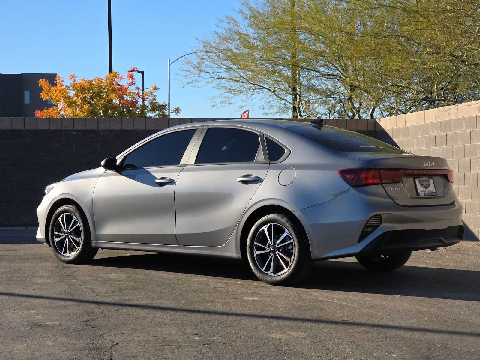 Thumbnail: 2024 Kia Forte - 7