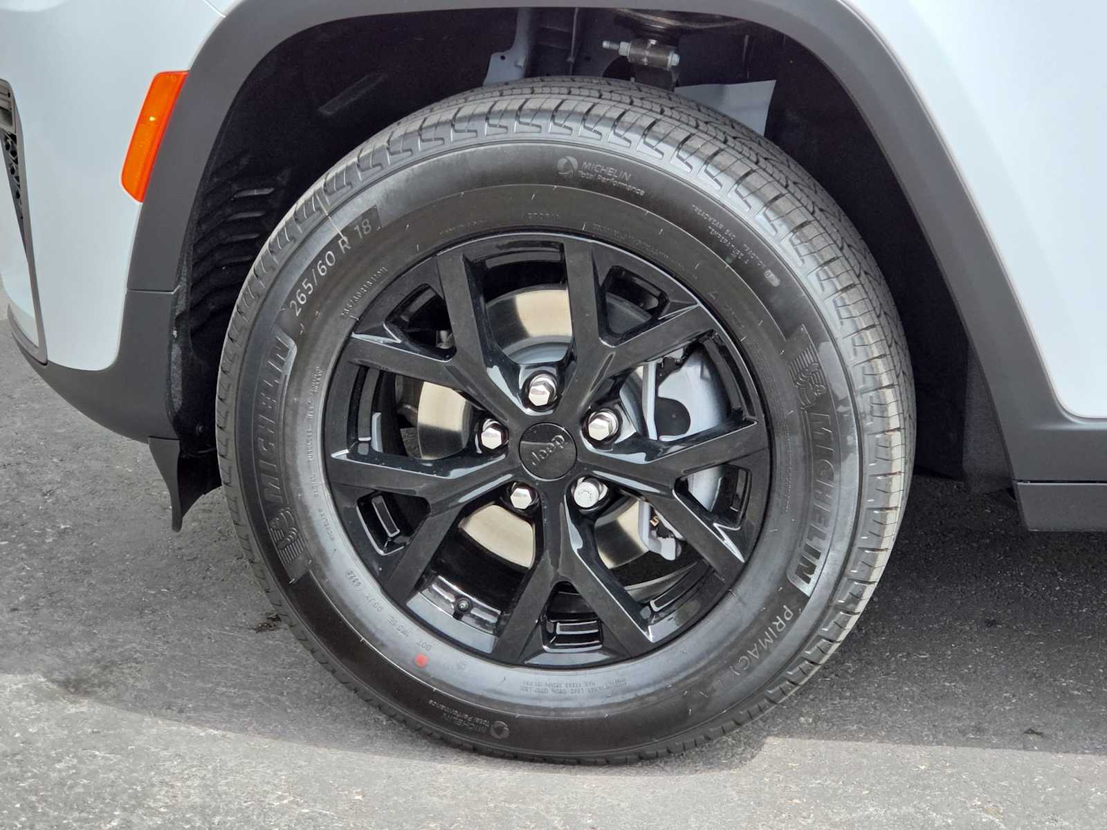 Thumbnail: 2026 Jeep Grand Cherokee - 12