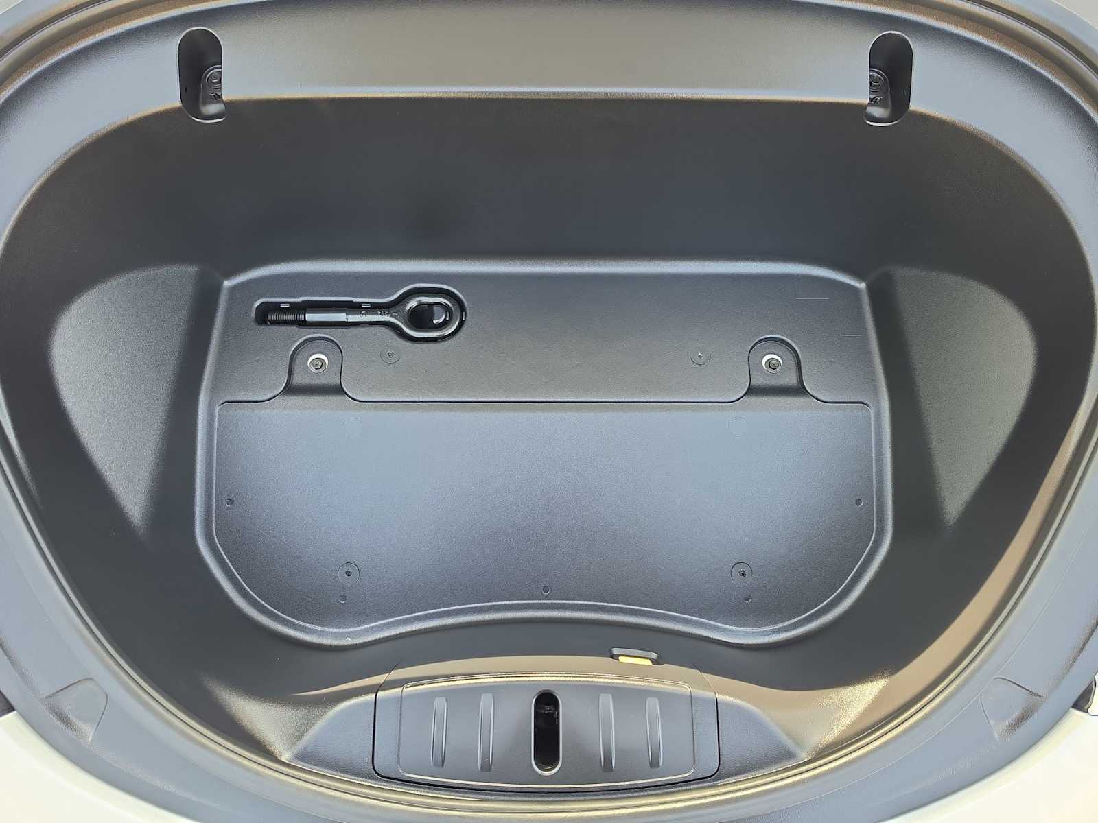 Thumbnail: 2020 Tesla Model 3 - 13