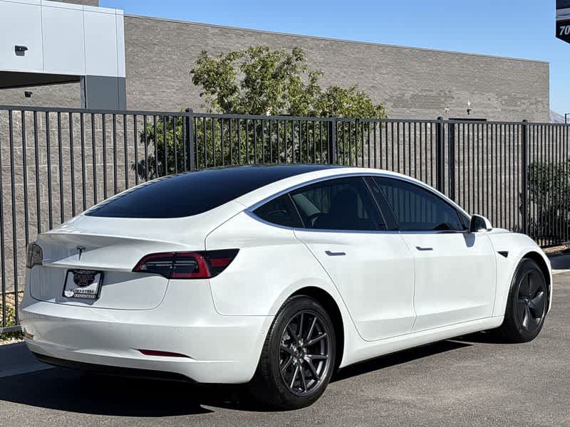 Thumbnail: 2020 Tesla Model 3 - 8