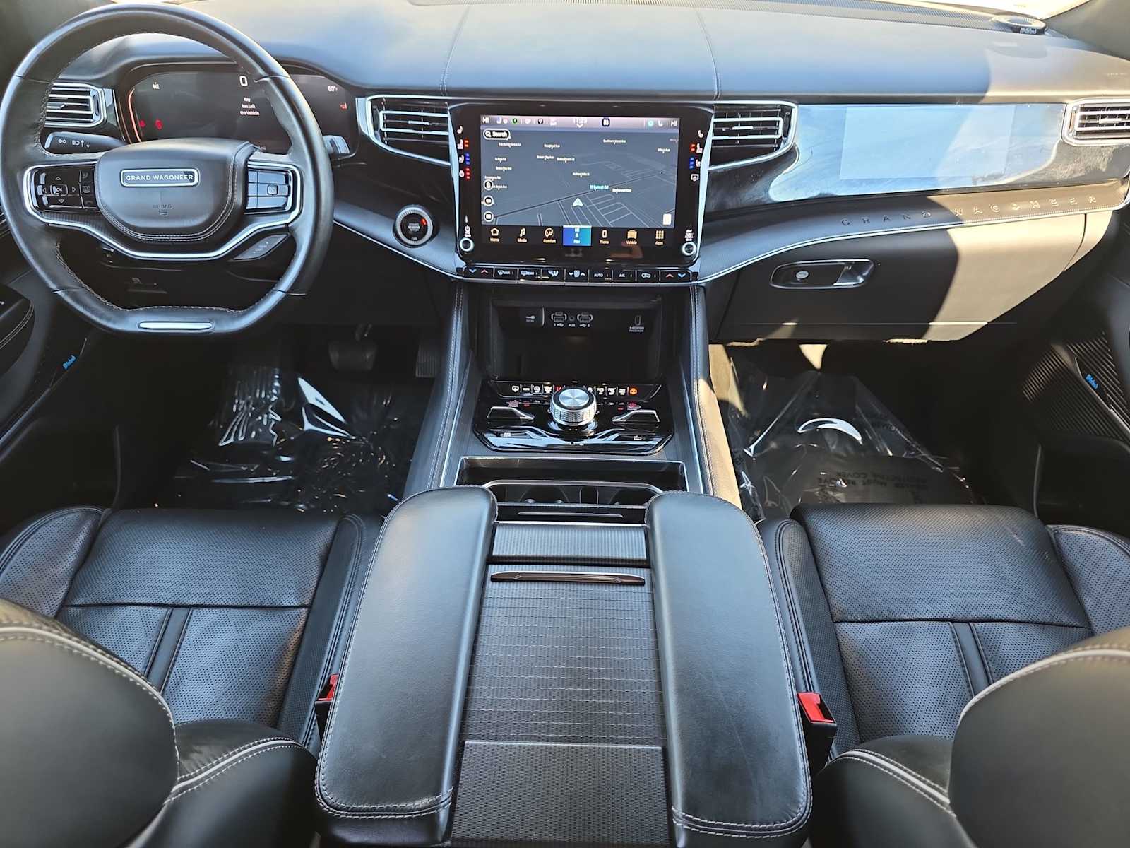 Thumbnail: 2024 Jeep Grand Wagoneer L - 14