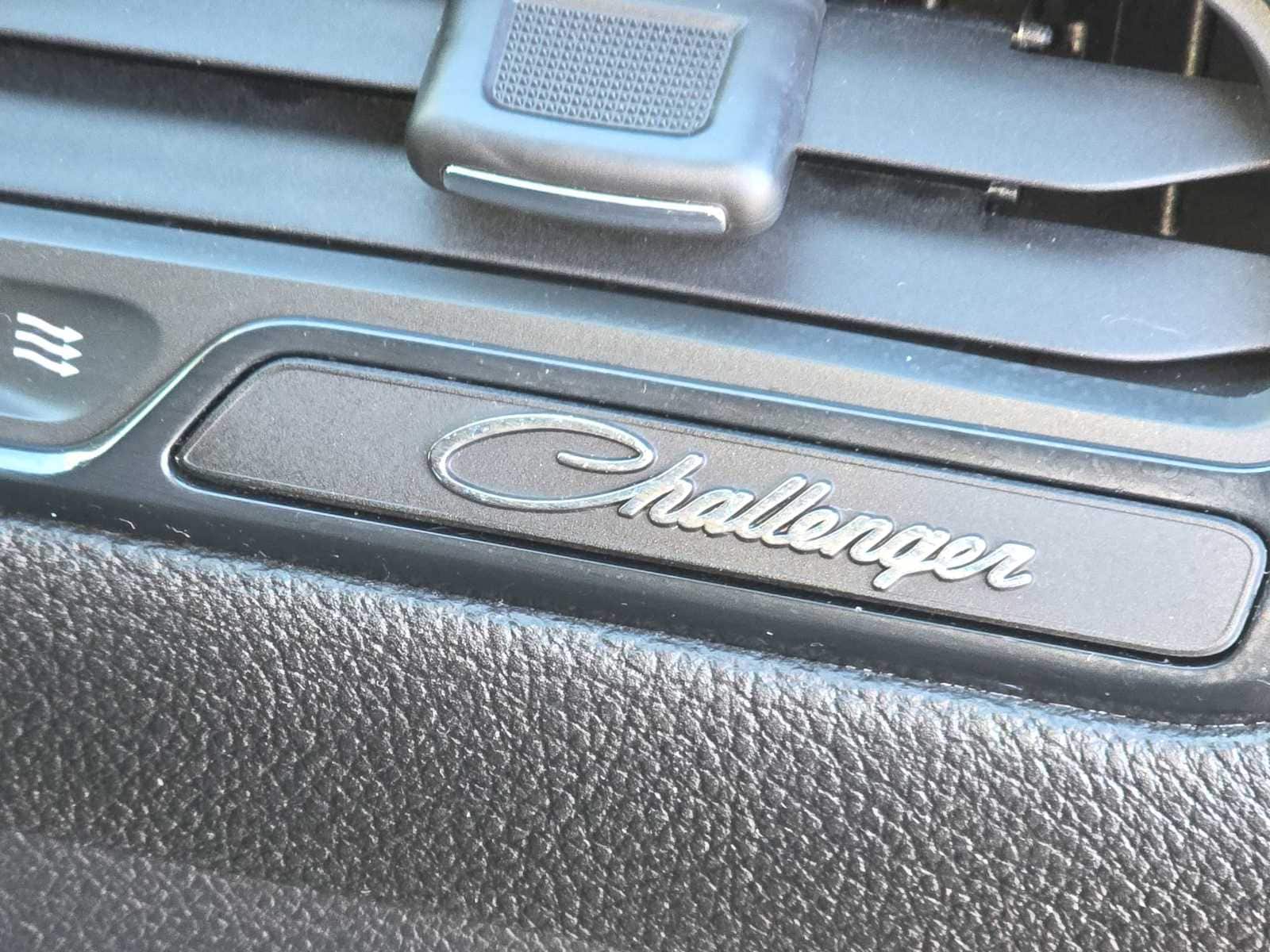 Thumbnail: 2022 Dodge Challenger - 11