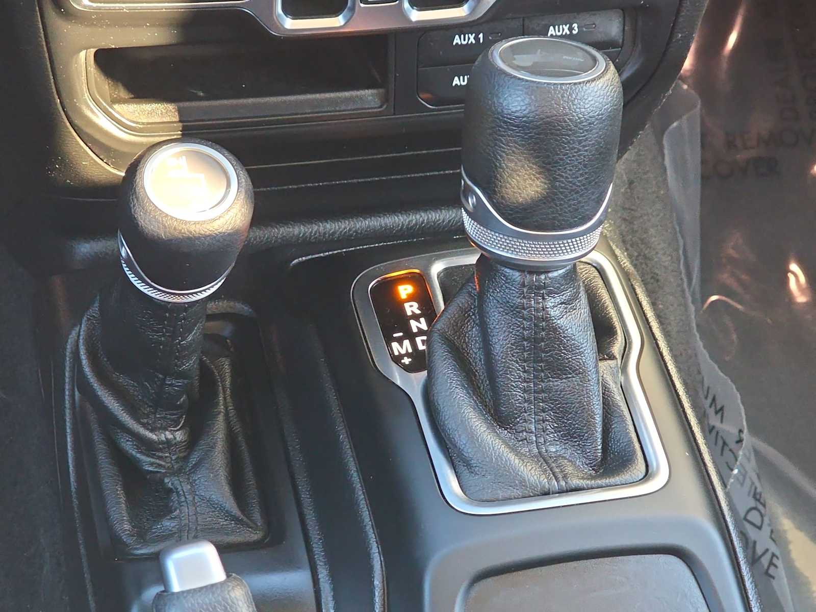 Thumbnail: 2020 Jeep Wrangler - 21