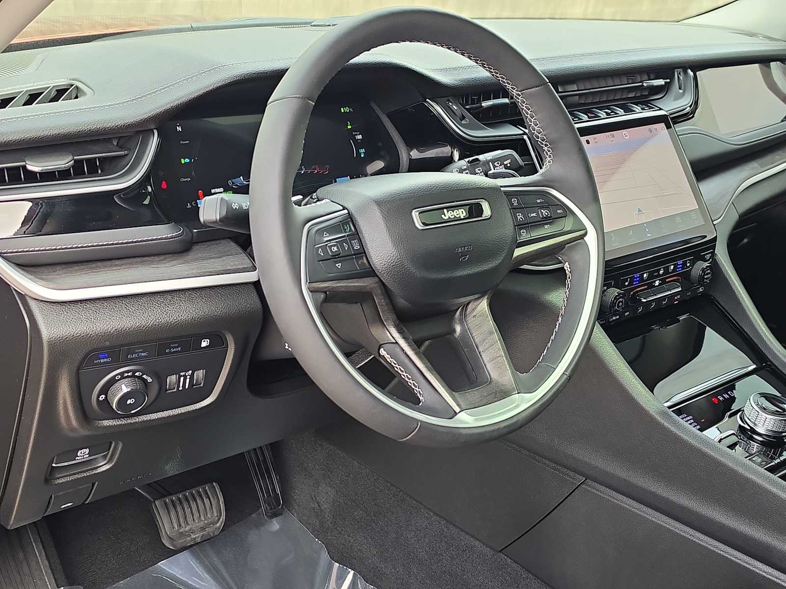 Thumbnail: 2023 Jeep Grand Cherokee - 2