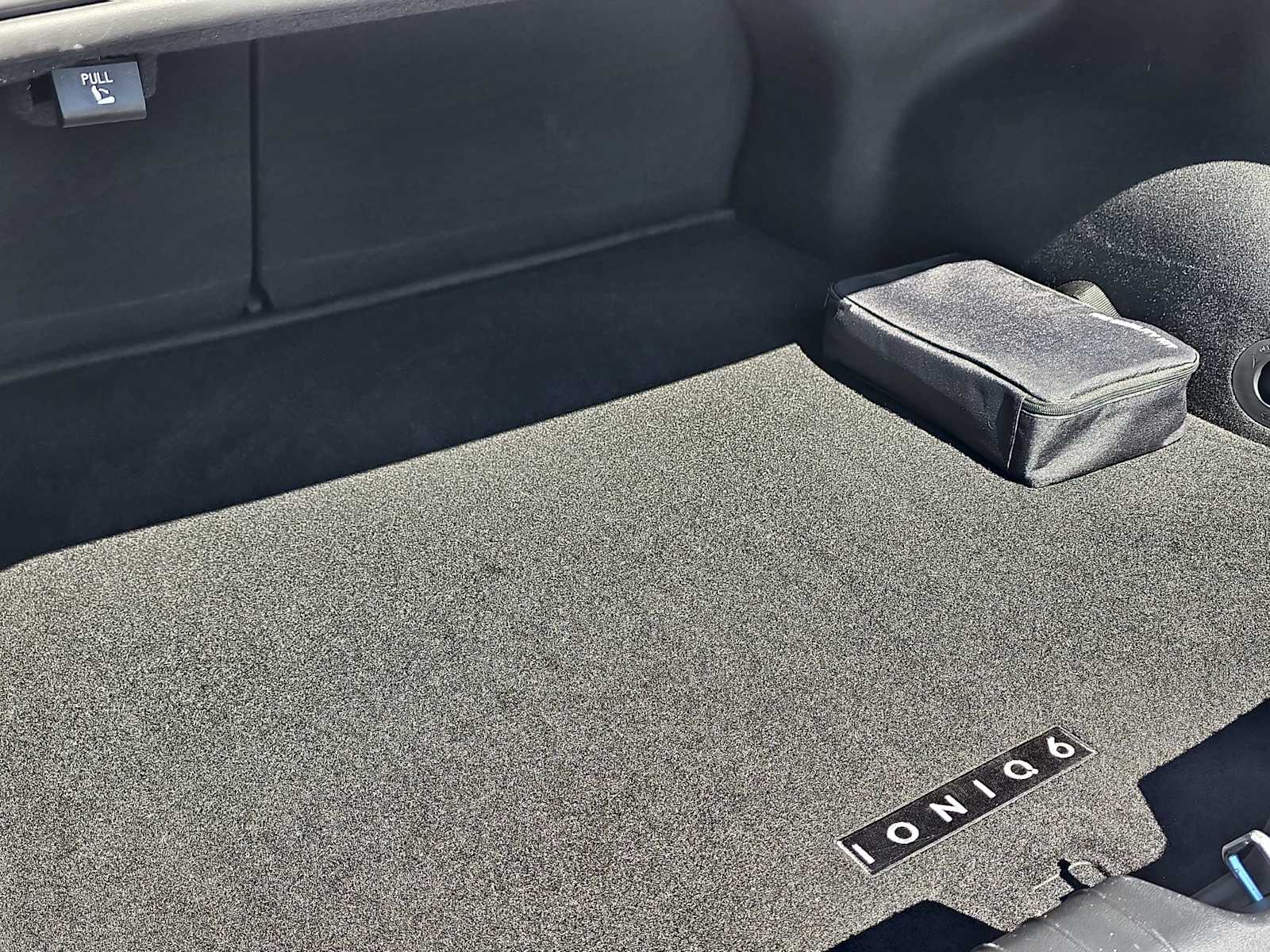 Thumbnail: 2024 Hyundai Ioniq 6 - 23