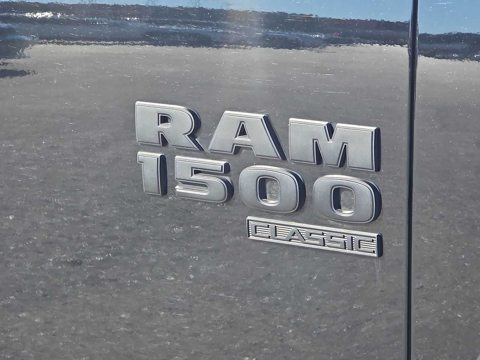 Thumbnail: 2022 RAM 1500 Classic - 11