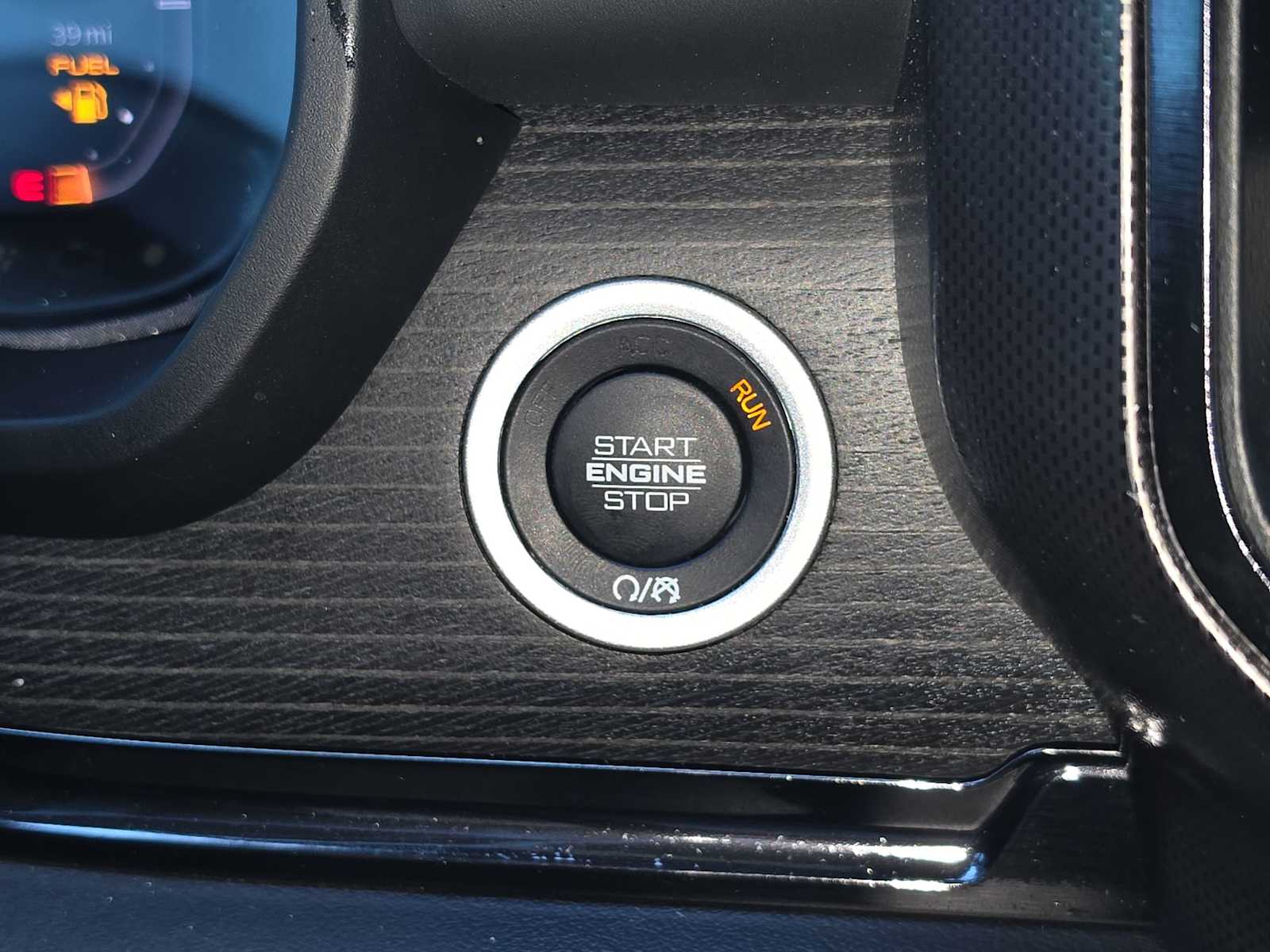 Thumbnail: 2023 RAM 1500 - 24