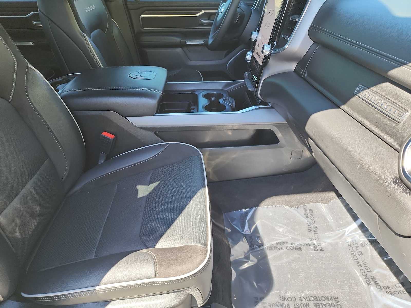 Thumbnail: 2025 RAM 1500 - 18