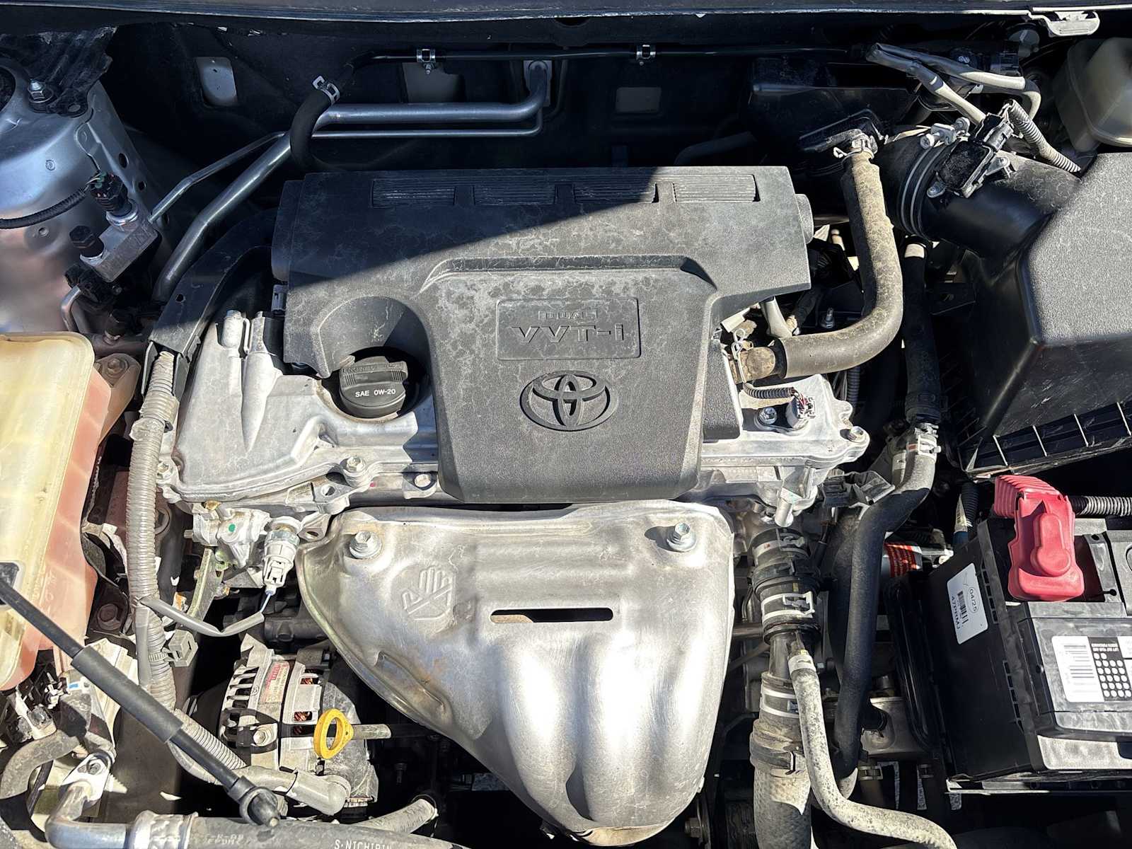 Thumbnail: 2015 Toyota RAV4 - 13