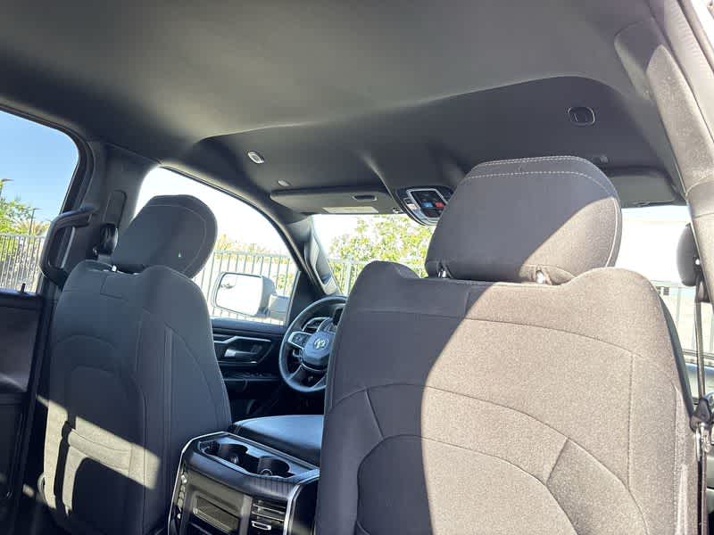 Thumbnail: 2025 RAM 1500 - 16