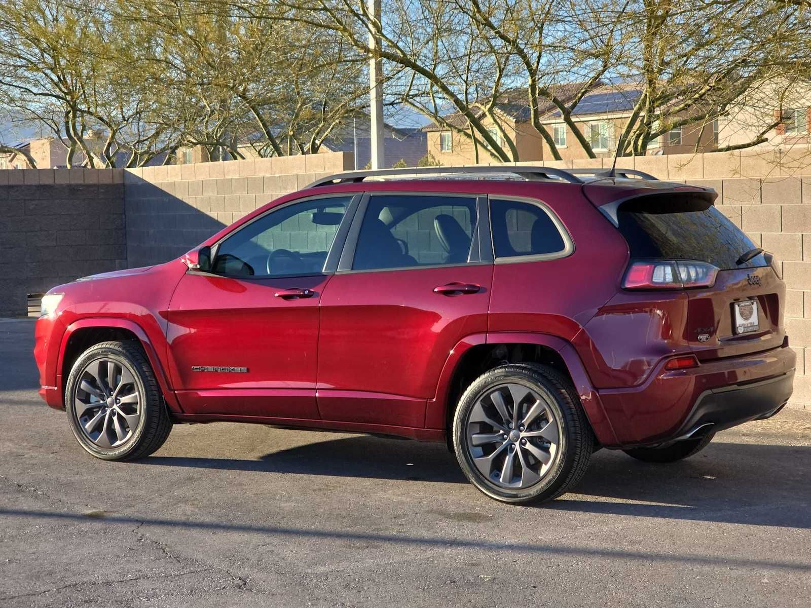 Thumbnail: 2019 Jeep Cherokee - 7