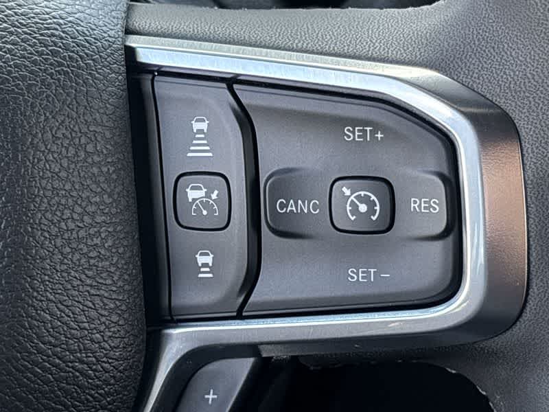 2025 RAM 2500 Laramie 28
