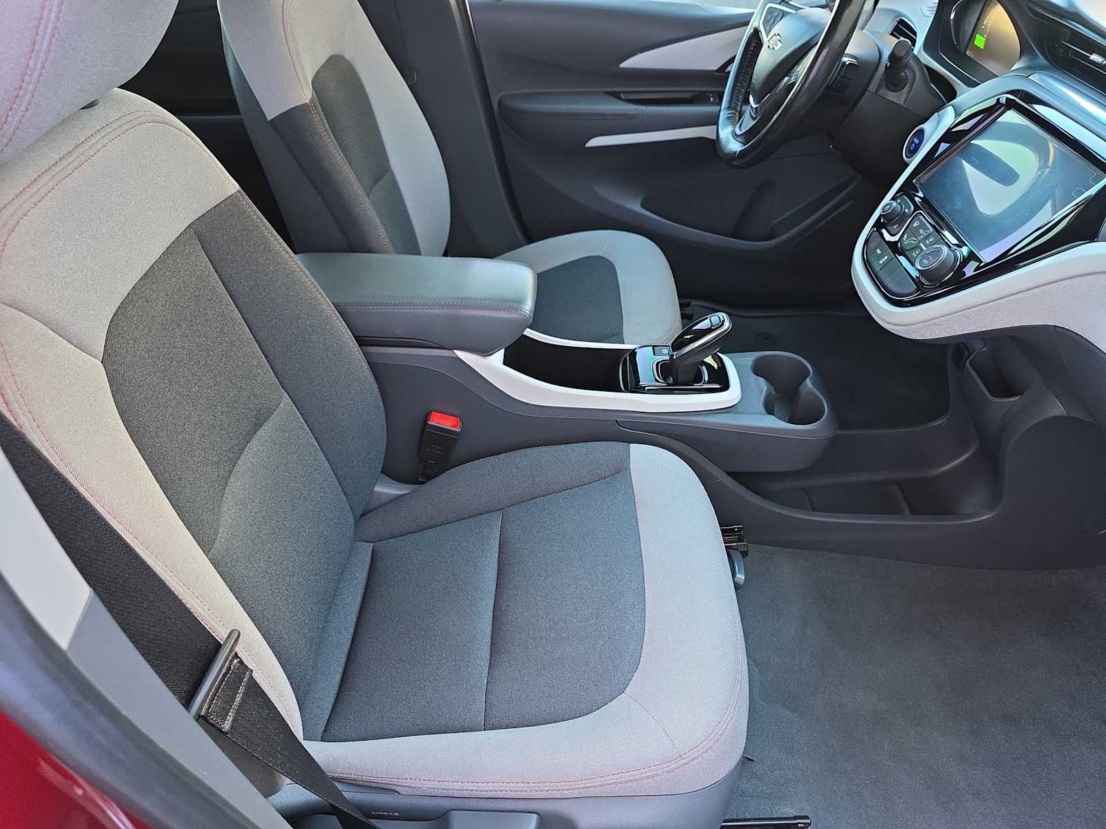 Thumbnail: 2020 Chevrolet Bolt EV - 17