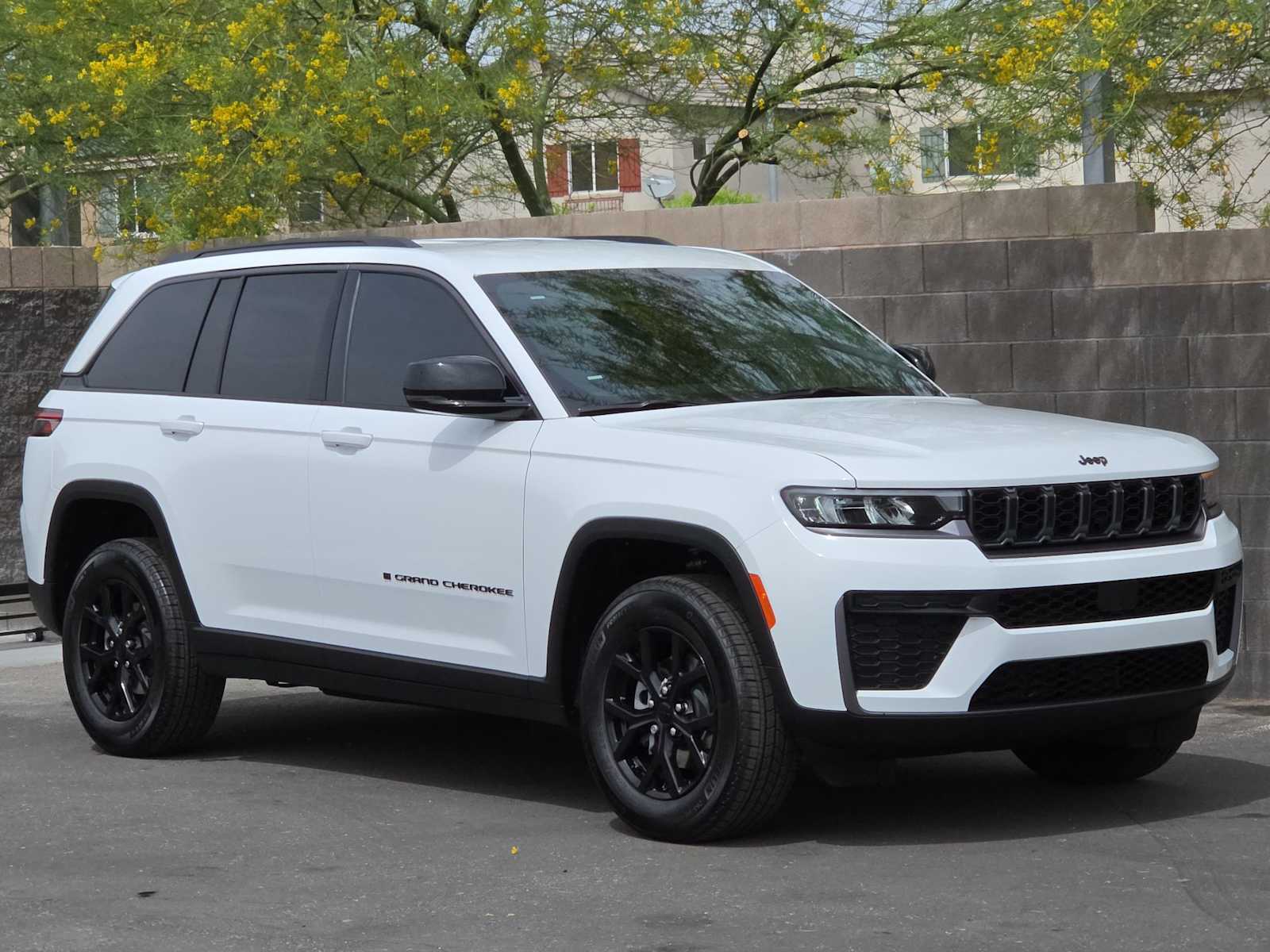 Thumbnail: 2026 Jeep Grand Cherokee - 1