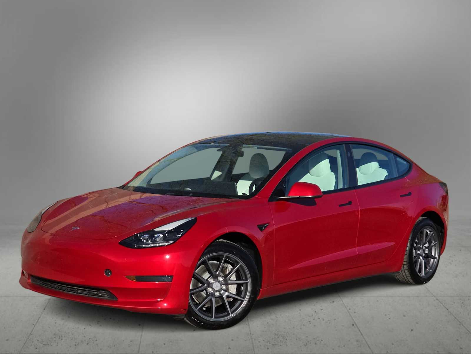 Thumbnail: 2023 Tesla Model 3 - 1