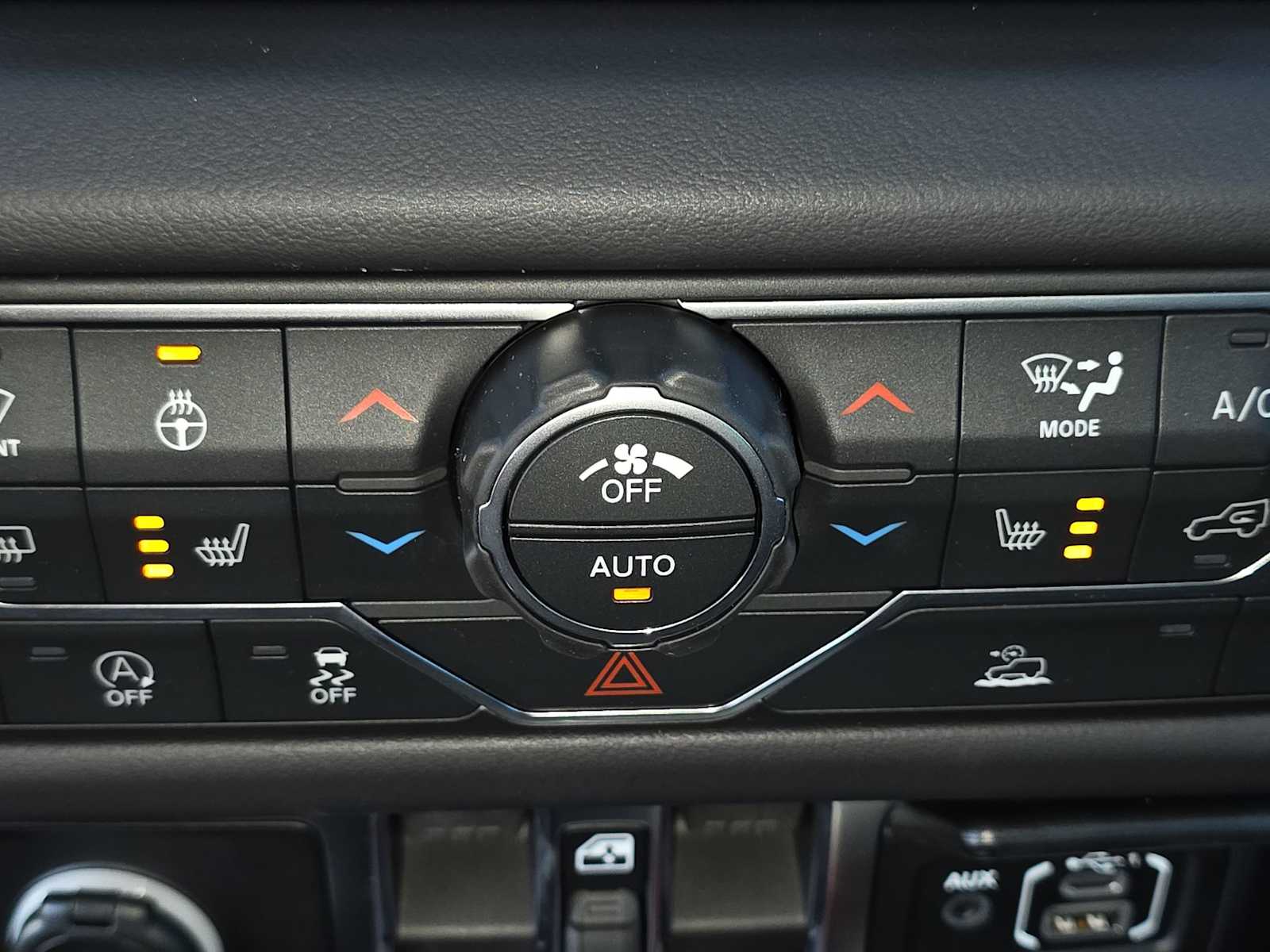 Thumbnail: 2026 Jeep Wrangler - 27