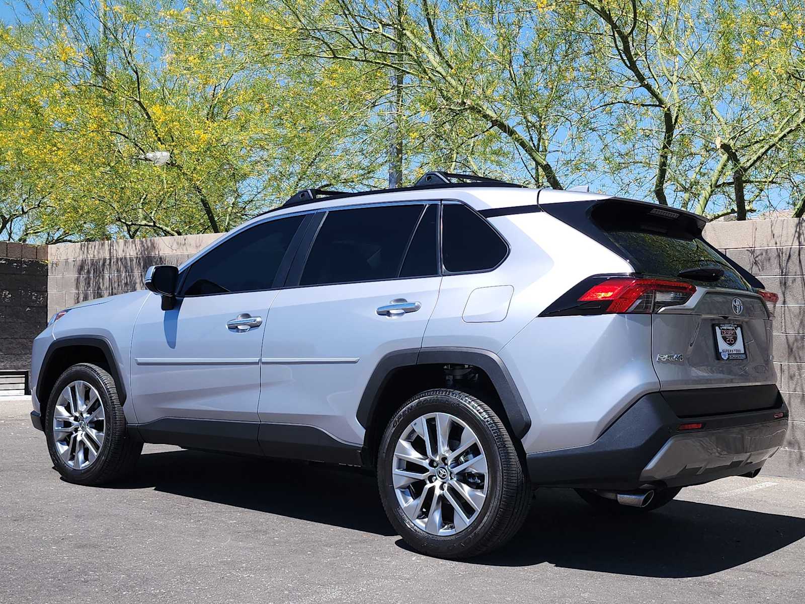 Thumbnail: 2024 Toyota RAV4 - 7