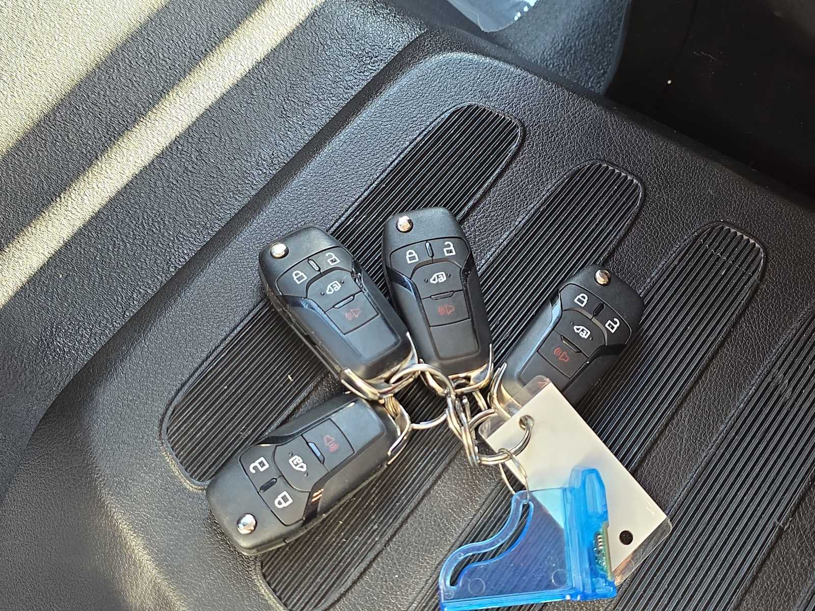 Thumbnail: 2024 Ford Transit Series - 24