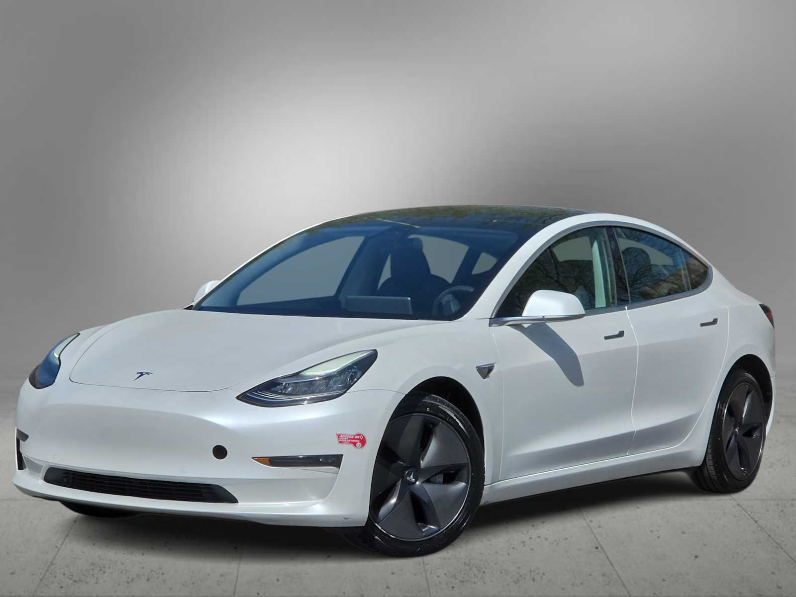 Thumbnail: 2020 Tesla Model 3 - 1