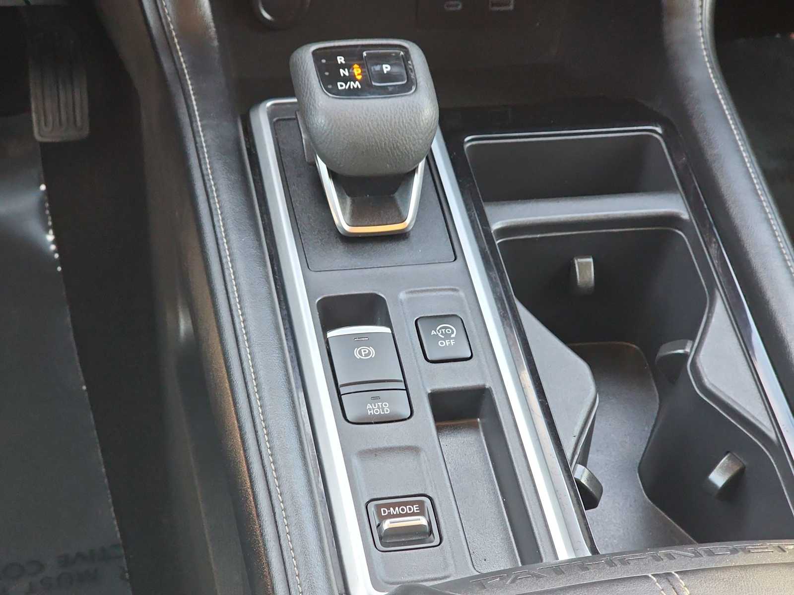 Thumbnail: 2023 Nissan Pathfinder - 21