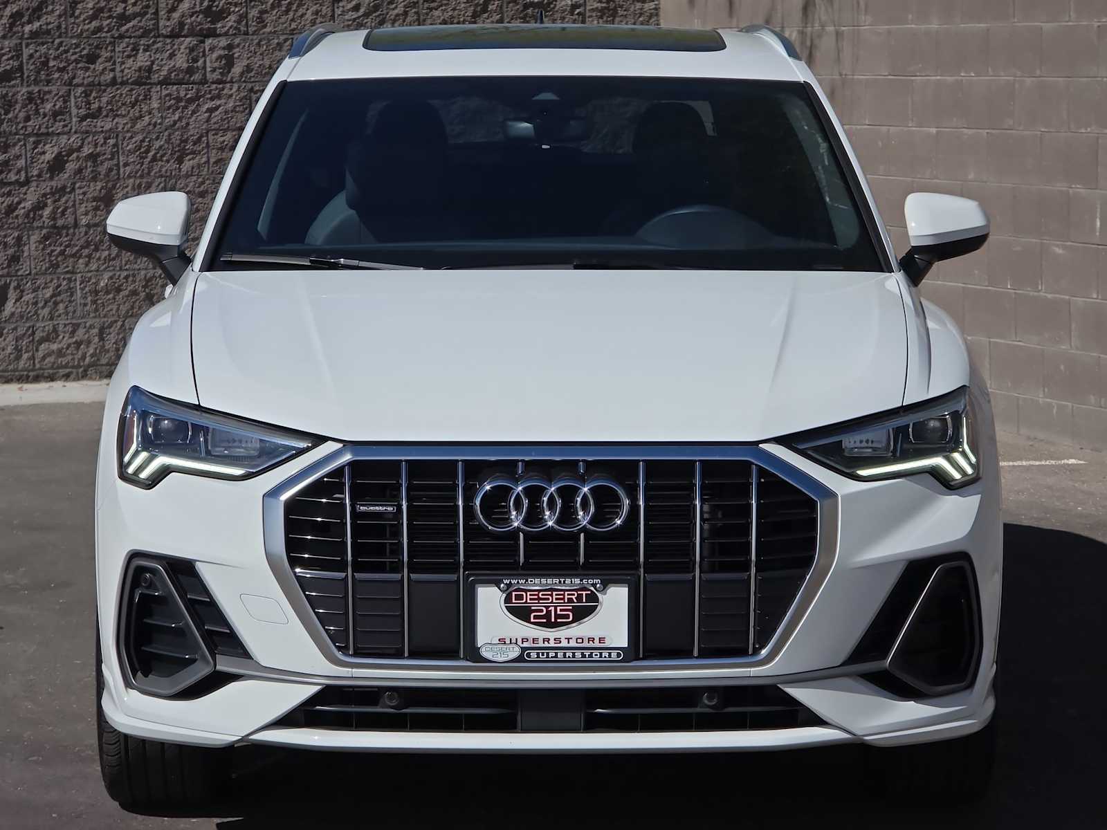 Thumbnail: 2025 Audi Q3 - 4