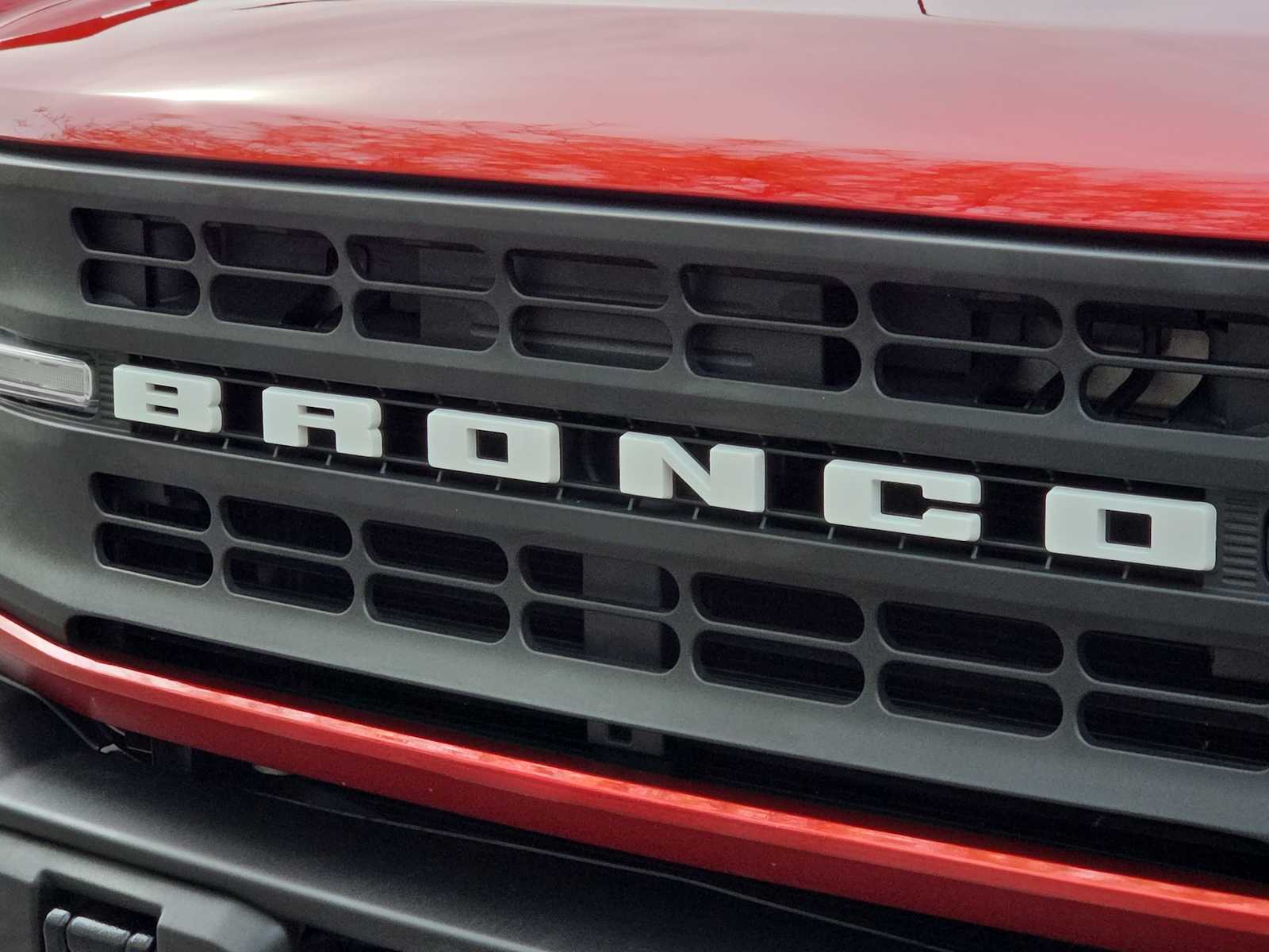 Thumbnail: 2022 Ford Bronco - 11