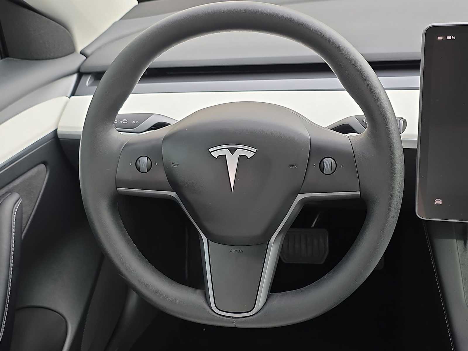 Thumbnail: 2023 Tesla Model 3 - 19