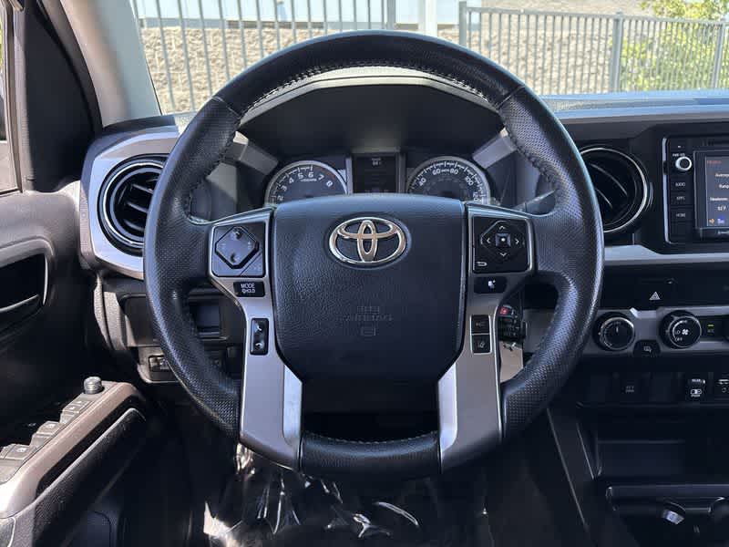 Thumbnail: 2019 Toyota Tacoma - 15