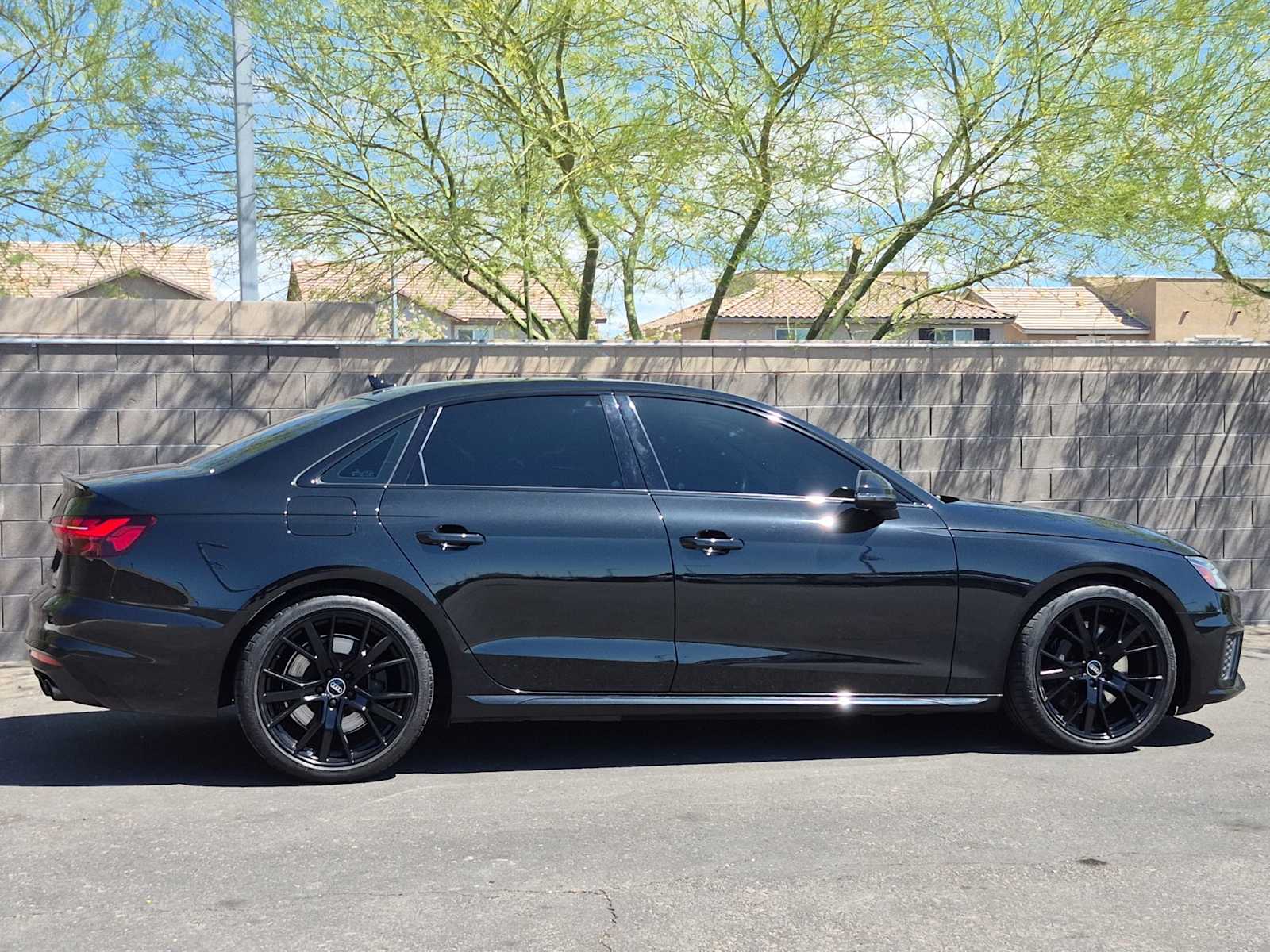 Thumbnail: 2021 Audi S4 - 10