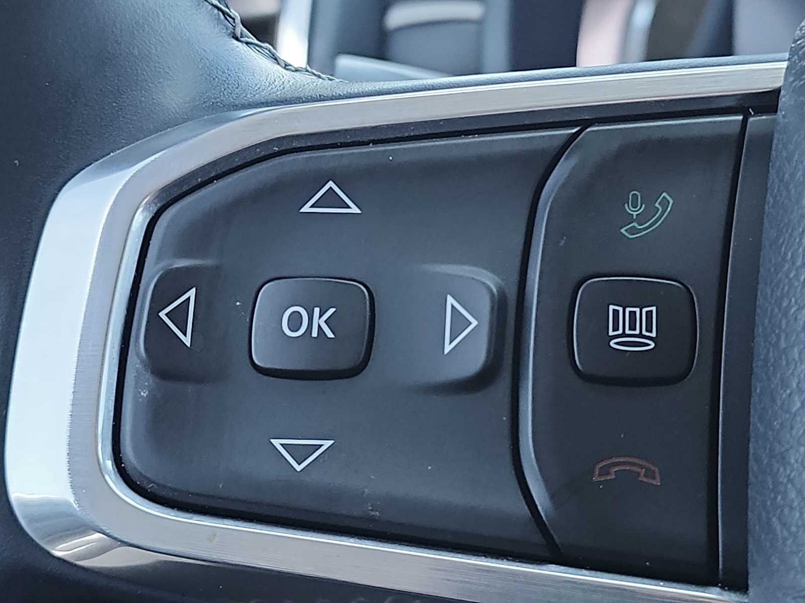 Thumbnail: 2023 RAM 1500 - 27