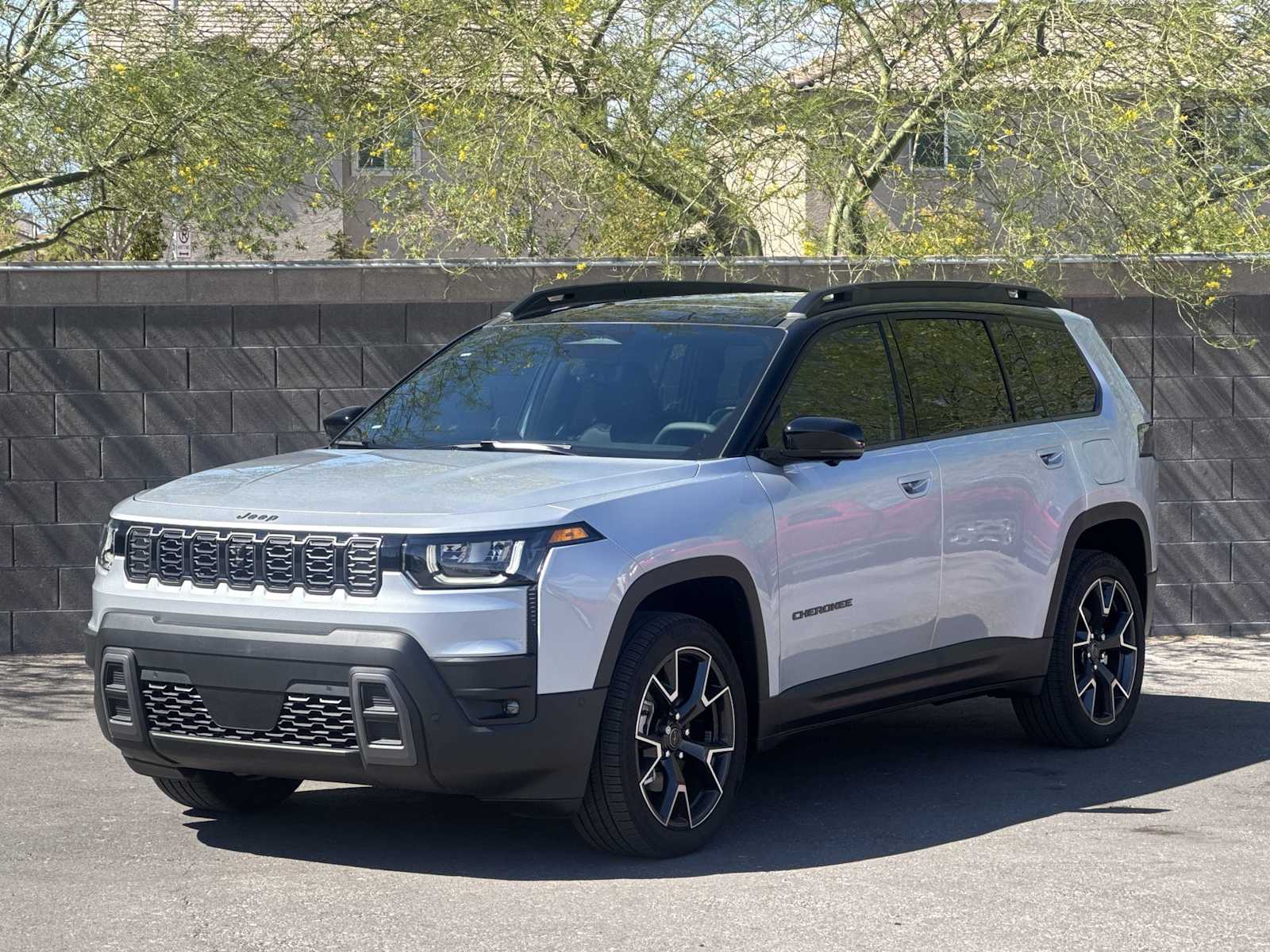 Thumbnail: 2026 Jeep Cherokee - 4