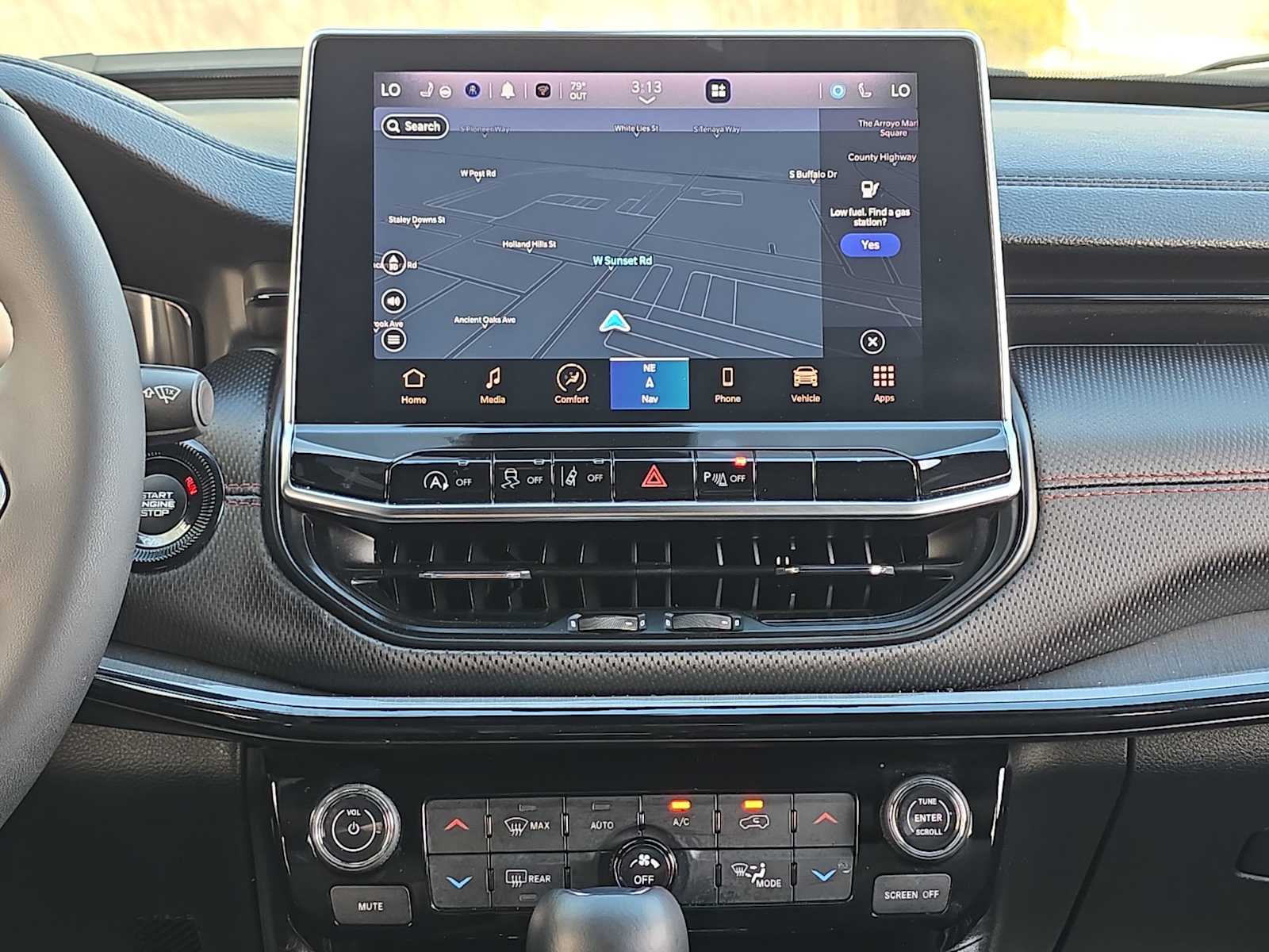 Thumbnail: 2023 Jeep Compass - 20