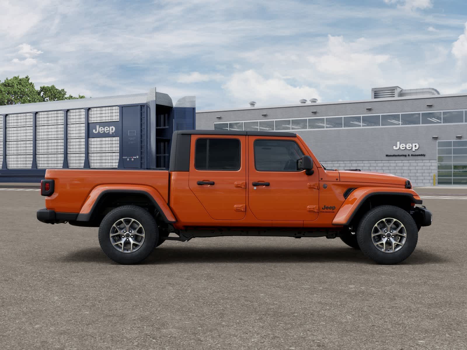 Thumbnail: 2026 Jeep Gladiator - 7