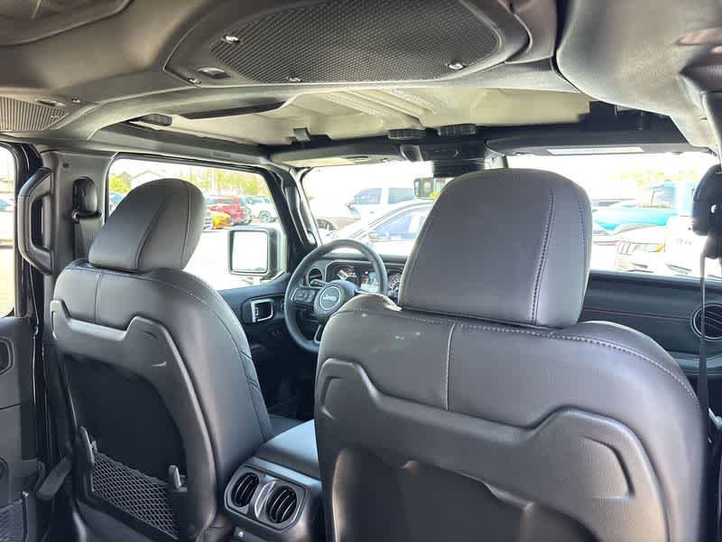 Thumbnail: 2025 Jeep Wrangler - 15