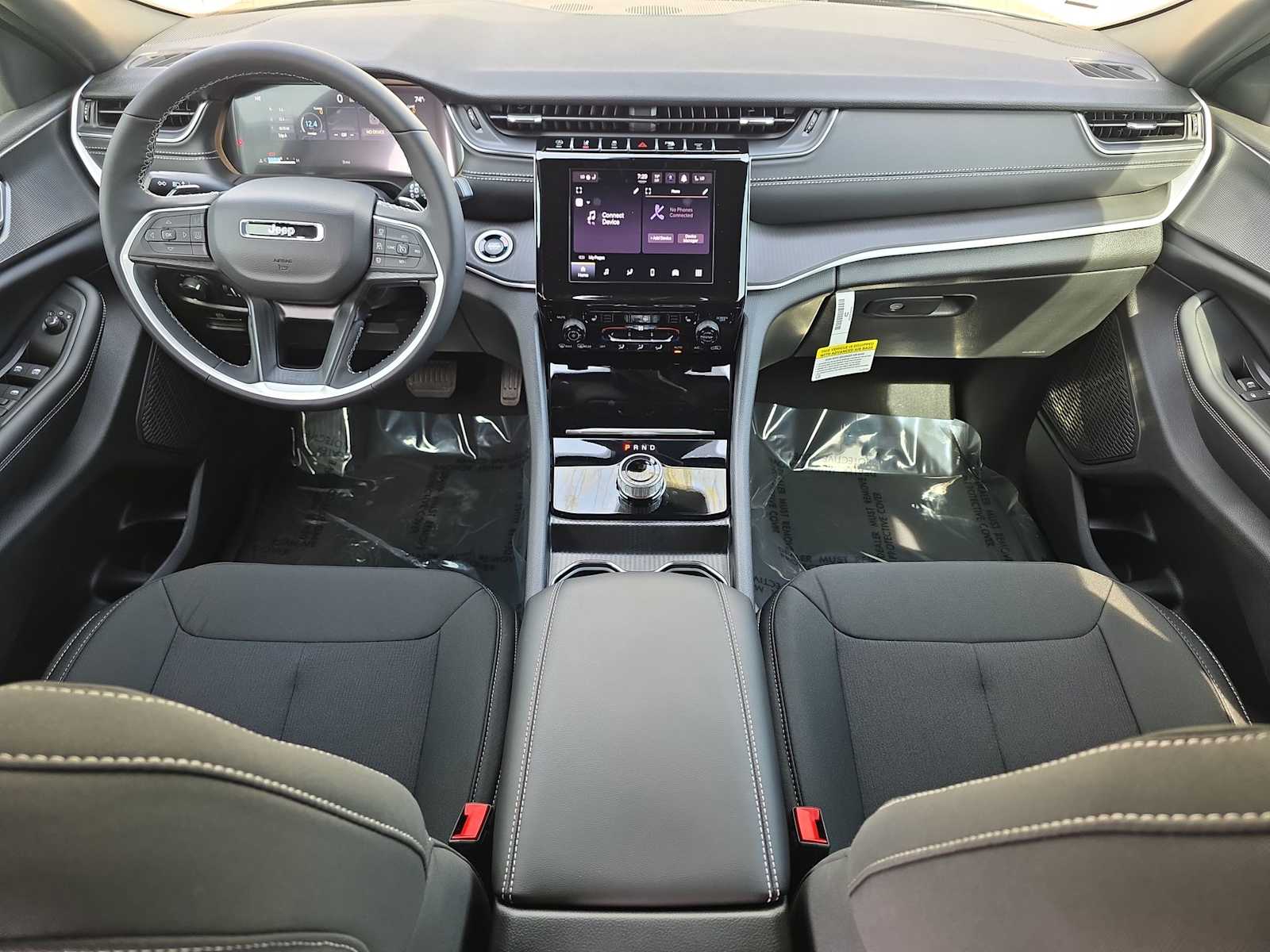 Thumbnail: 2026 Jeep Grand Cherokee - 14