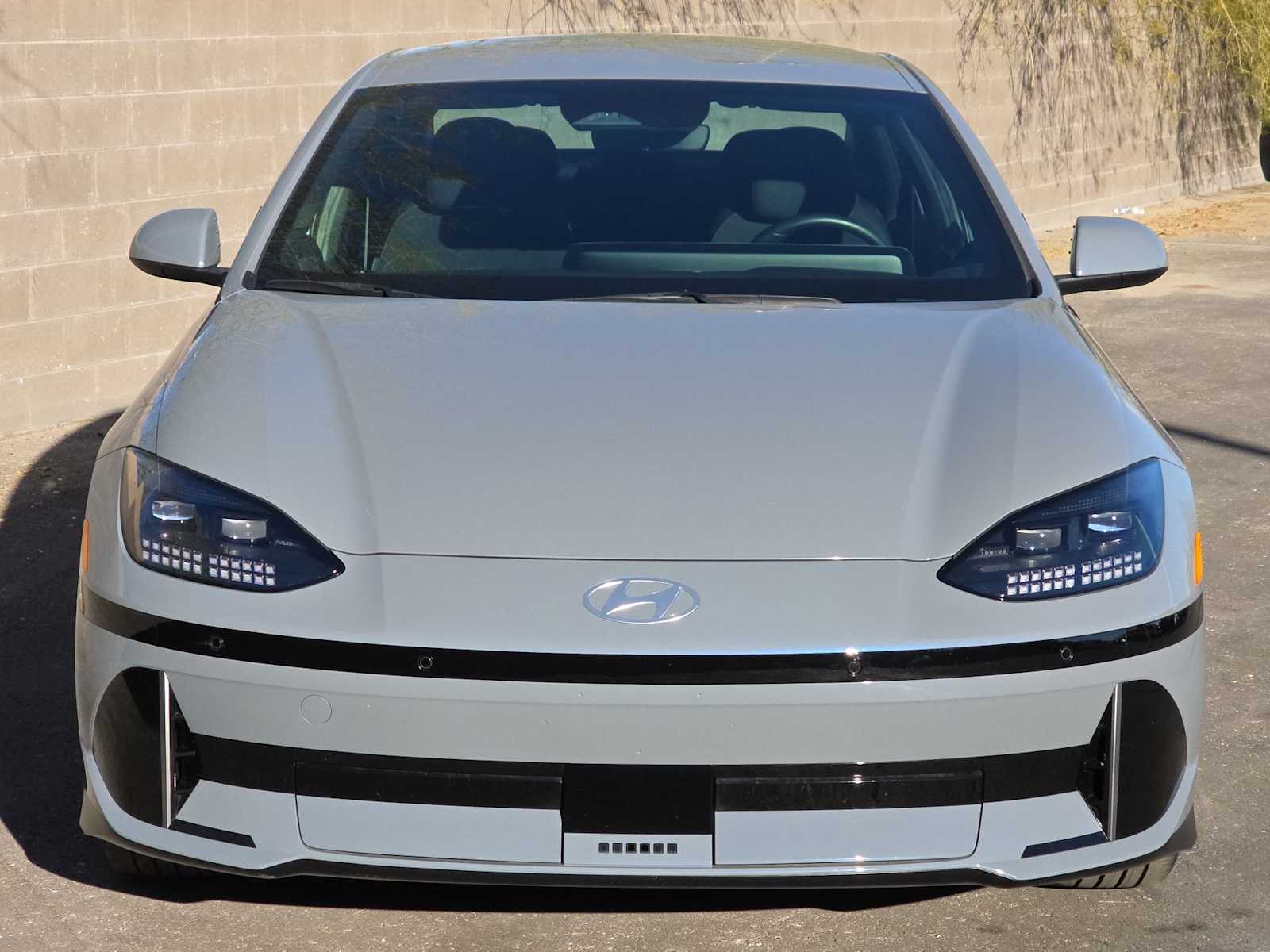 Thumbnail: 2024 Hyundai Ioniq 6 - 4