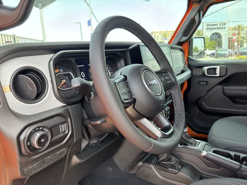 Thumbnail: 2025 Jeep Wrangler - 10