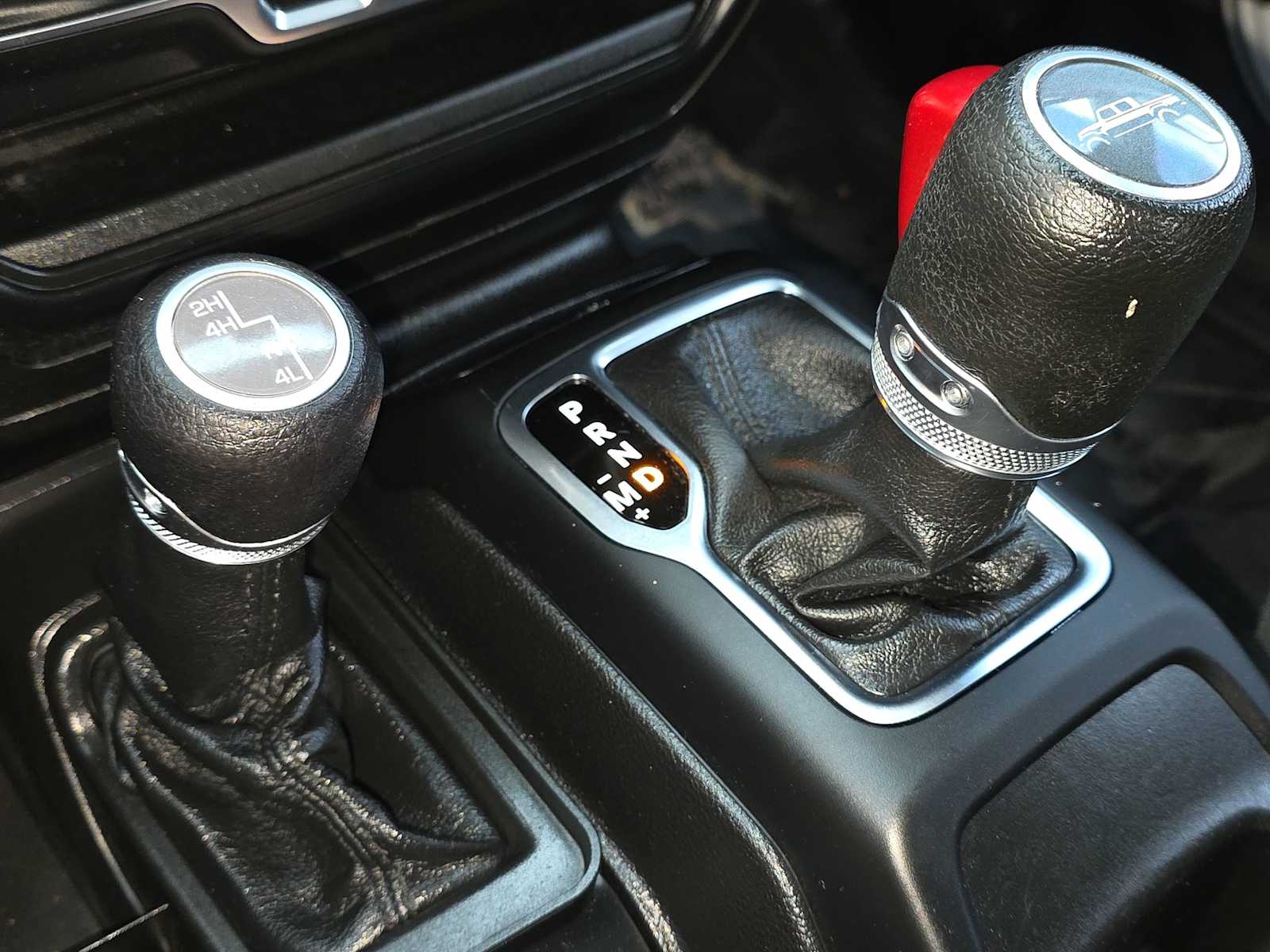 Thumbnail: 2021 Jeep Gladiator - 20