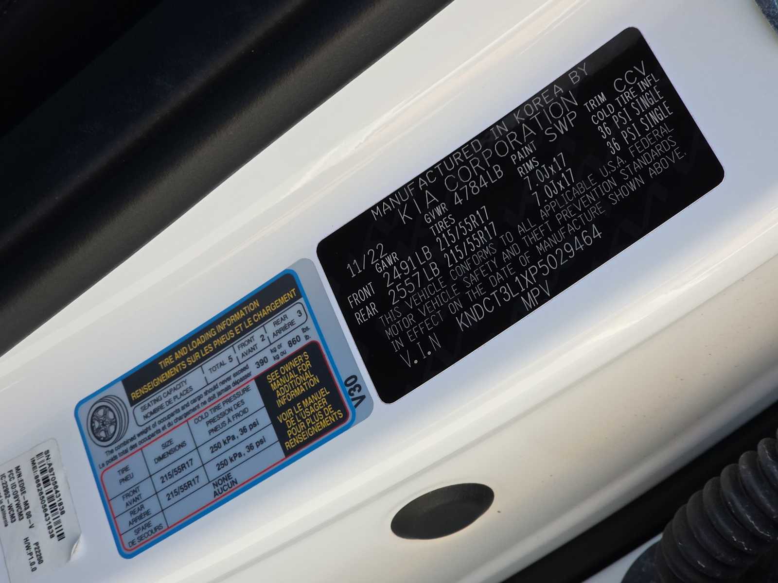 Thumbnail: 2023 Kia Niro - 26