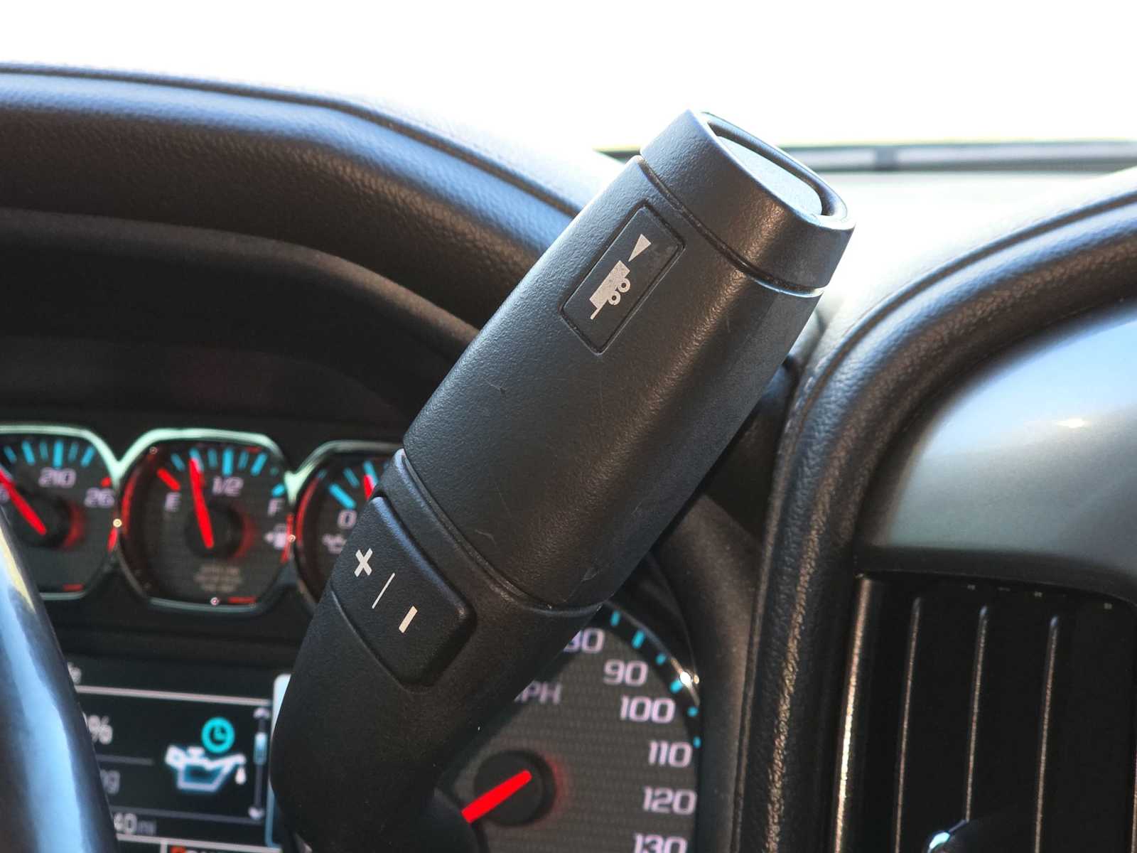 Thumbnail: 2019 Chevrolet Silverado 3500 - 21